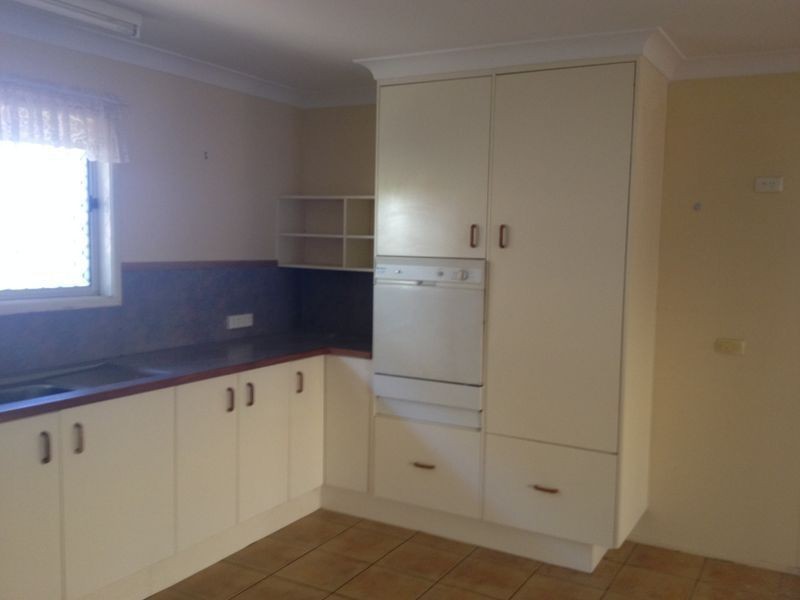 2/41 Brangus Street, Harristown QLD 4350