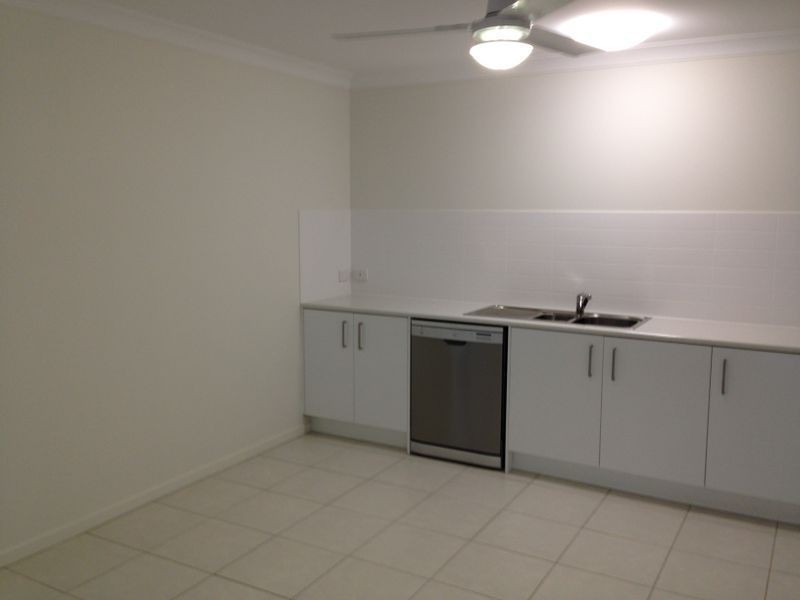 7a Bishop Street, Cambooya QLD 4358