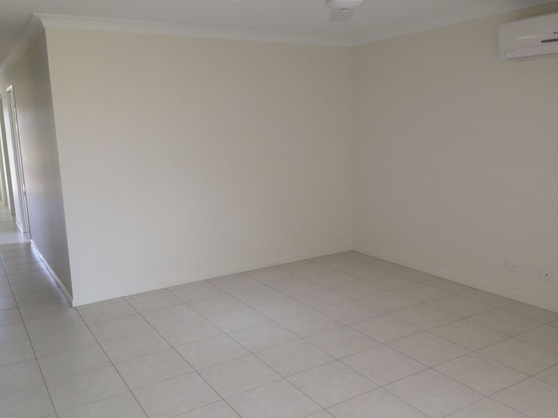 7a Bishop Street, Cambooya QLD 4358