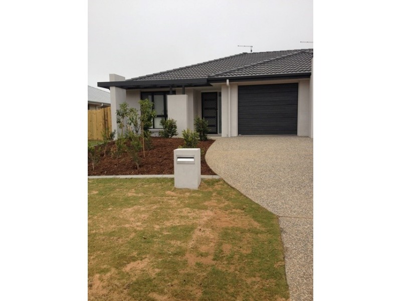 7a Bishop Street, Cambooya QLD 4358