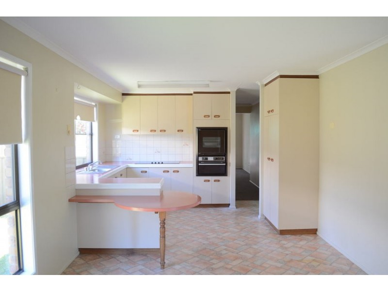 20 Broadfoot Street, Kearneys Spring QLD 4350