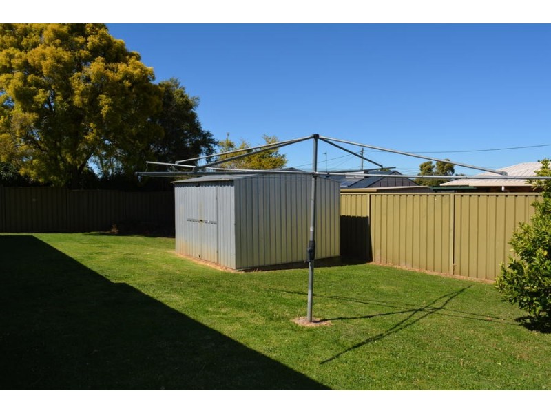 20 Broadfoot Street, Kearneys Spring QLD 4350