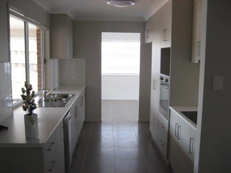5 Kurrawa Crescent, Glenvale QLD 4350