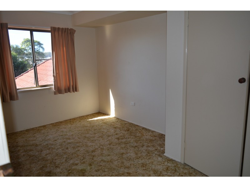 43 Agnes Street, Centenary Heights QLD 4350