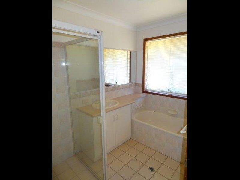 14 Elvery Court, Middle Ridge QLD 4350