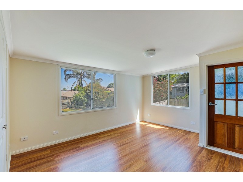 15 Mary Street, Mount Lofty QLD 4350