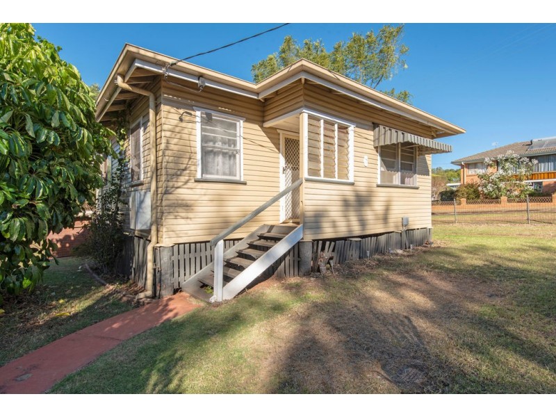 6 Head Street, Centenary Heights QLD 4350