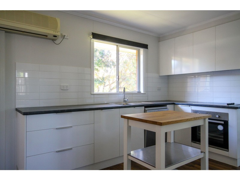 2/39 Barrymount Crescent, Mount Lofty QLD 4350