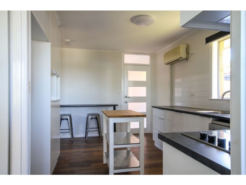 2/39 Barrymount Crescent, Mount Lofty QLD 4350