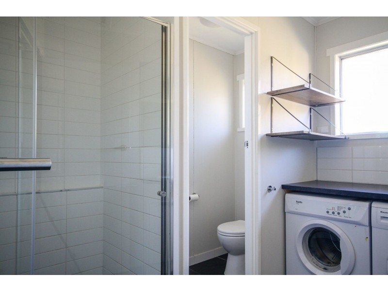 2/39 Barrymount Crescent, Mount Lofty QLD 4350