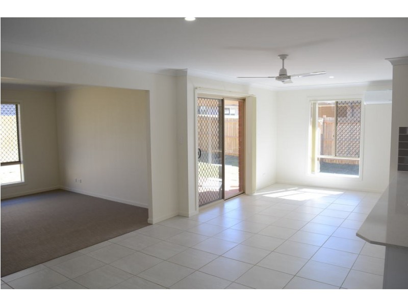 45/13 Andersson Court, Highfields QLD 4352