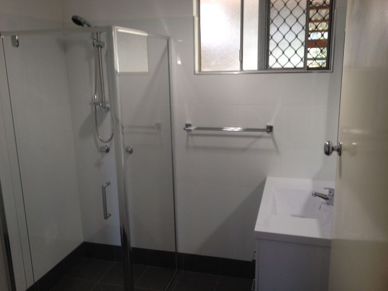 4 Teesdale Avenue, Newtown QLD 4350