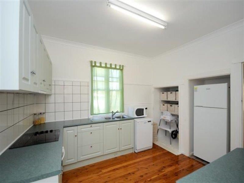 7 Turner Street, Newtown QLD 4350