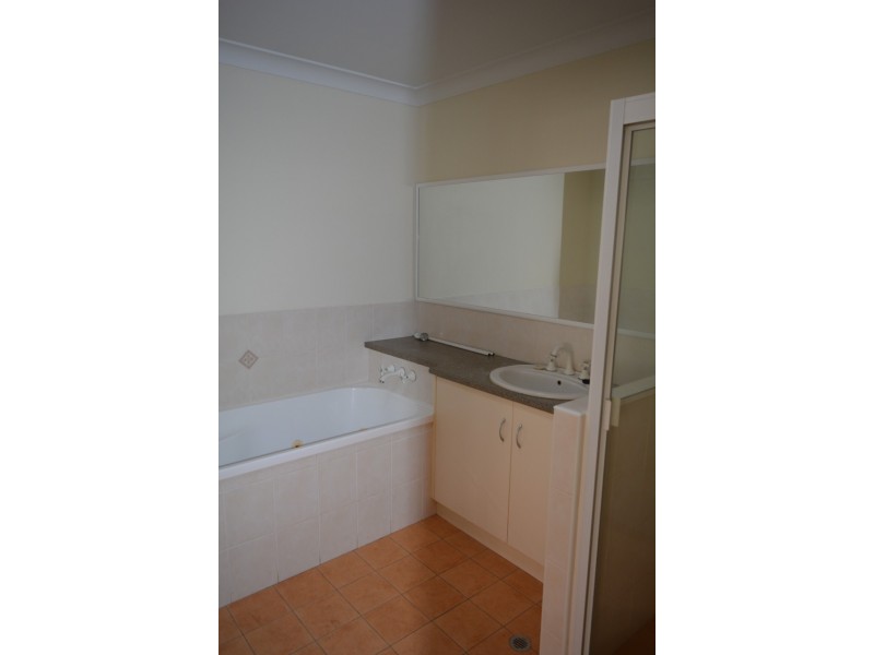 3/63a Boshammer Street, Rangeville QLD 4350