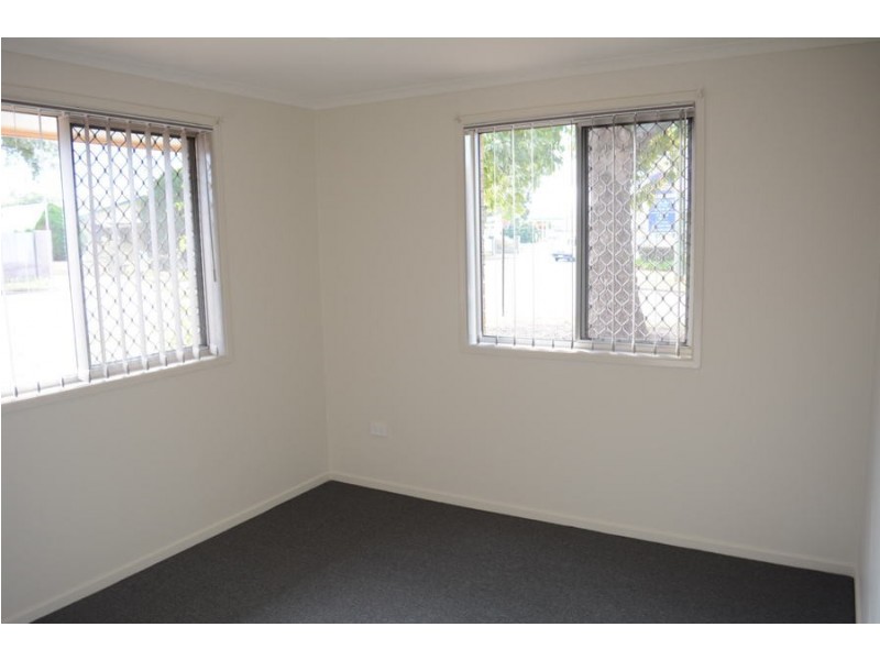 1/420 Tor Street, Newtown QLD 4350
