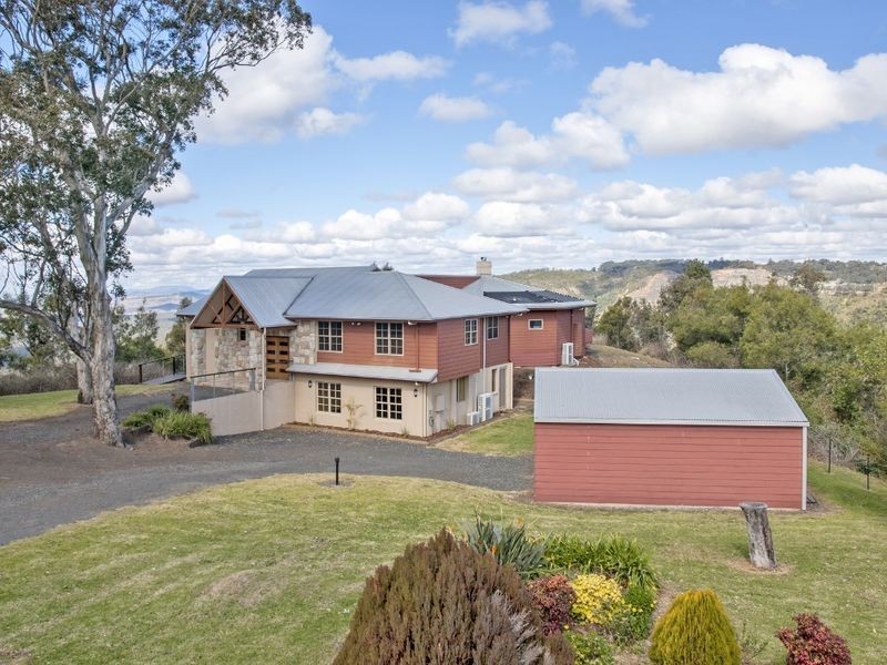 62 Skyline Drive, Blue Mountain Heights QLD 4350