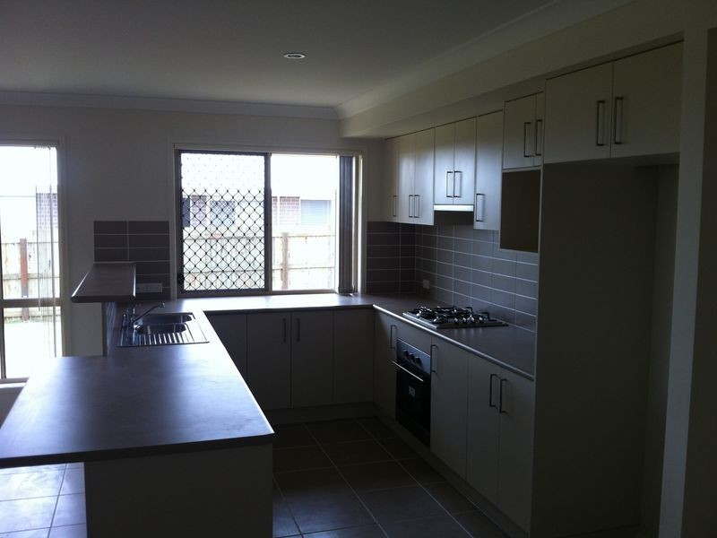 25 Trevean Drive, Kleinton QLD 4352