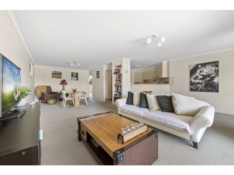 28/367 Margaret Street, Newtown QLD 4350