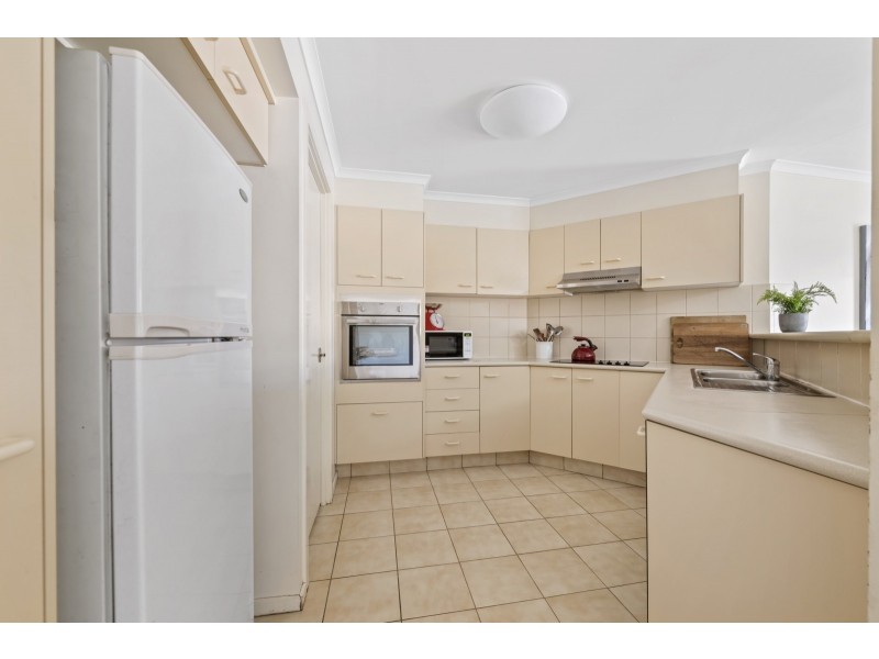 28/367 Margaret Street, Newtown QLD 4350