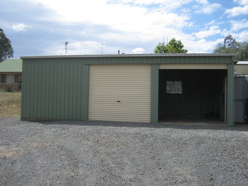 24 Manor Street, Drayton QLD 4350