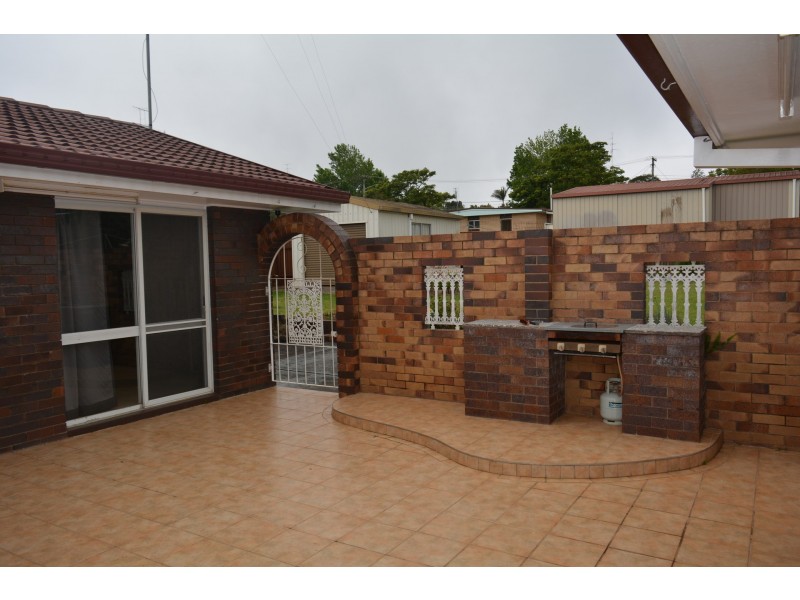 8 Gunn Street, Kearneys Spring QLD 4350