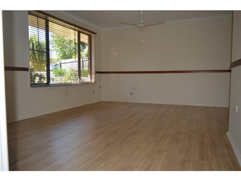 16 Melita Crescent, Wilsonton Heights QLD 4350