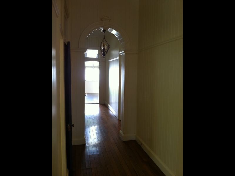 37 Godsall Street, East Toowoomba QLD 4350