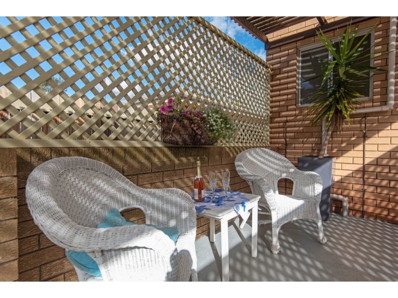 13 Doherty Street, Rockville QLD 4350