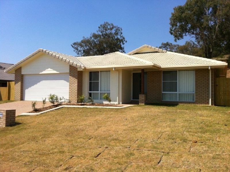 4 Mountain View Drive, Oakey QLD 4401