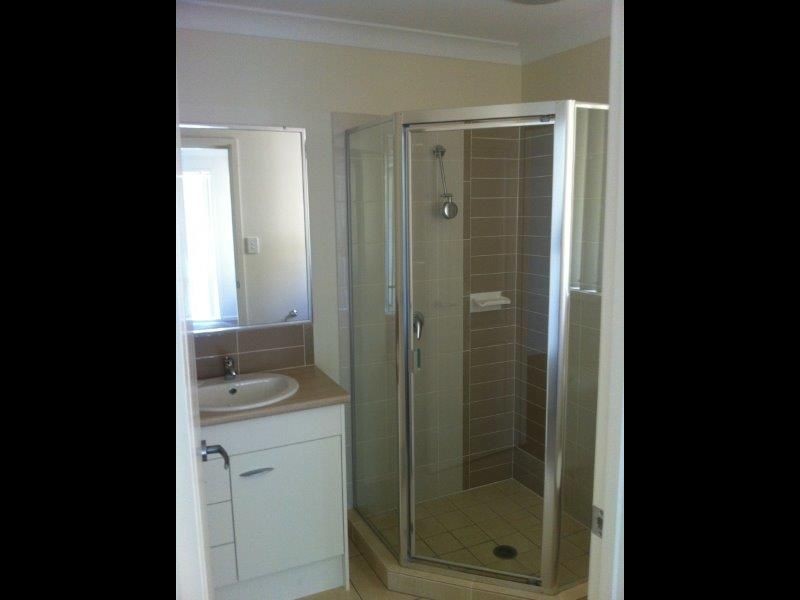 4 Mountain View Drive, Oakey QLD 4401