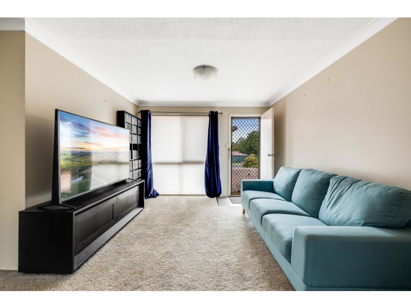 1 & 2/13 Agnes Street, Centenary Heights QLD 4350