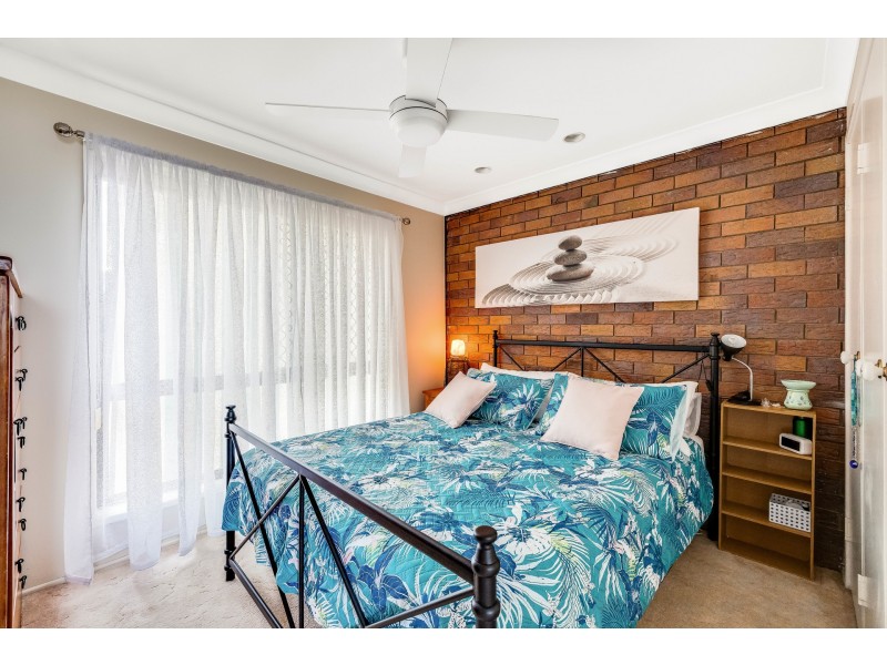 1 & 2/13 Agnes Street, Centenary Heights QLD 4350