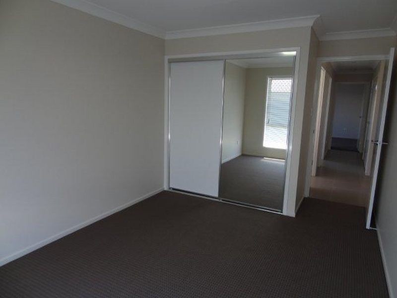 5 Graves Drive, Kearneys Spring QLD 4350