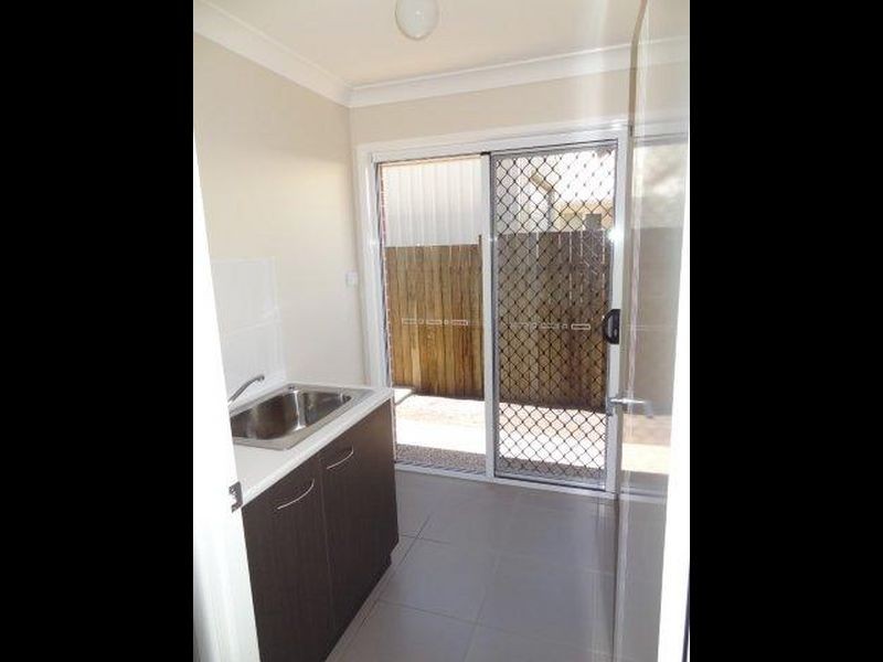 5 Graves Drive, Kearneys Spring QLD 4350