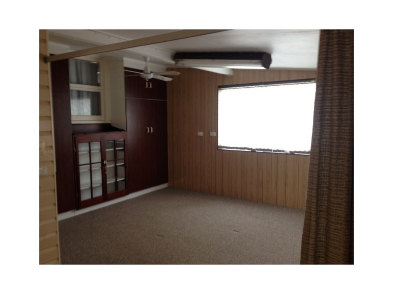 17 Merritt Street, Harristown QLD 4350