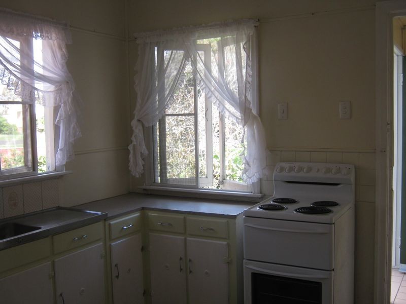 4 Murray Street, North Toowoomba QLD 4350