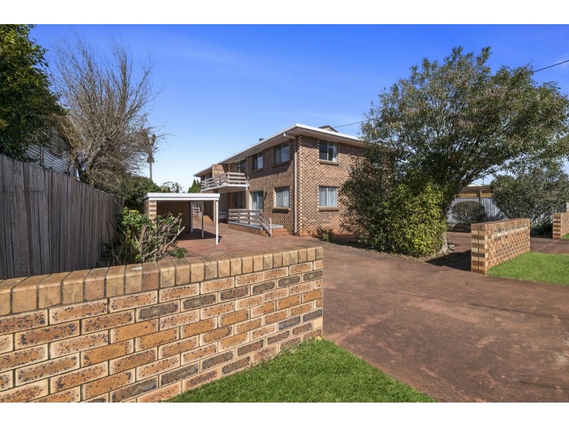 5/8 James Street, Rangeville QLD 4350