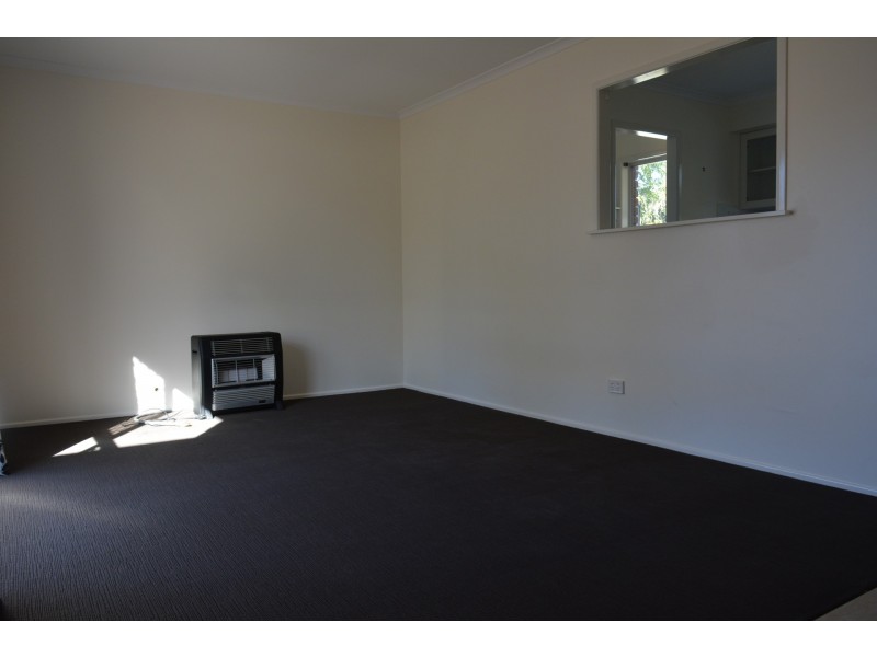 31 Kurrajong Street, Newtown QLD 4350