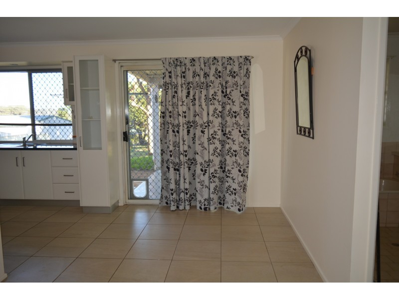 31 Kurrajong Street, Newtown QLD 4350