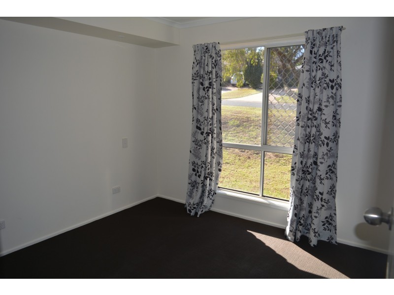 31 Kurrajong Street, Newtown QLD 4350