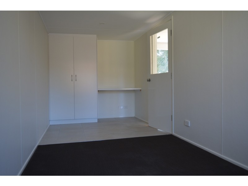 31 Kurrajong Street, Newtown QLD 4350