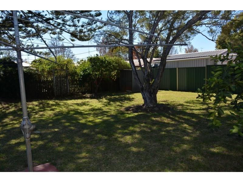 213a Campbell Street, Newtown QLD 4350
