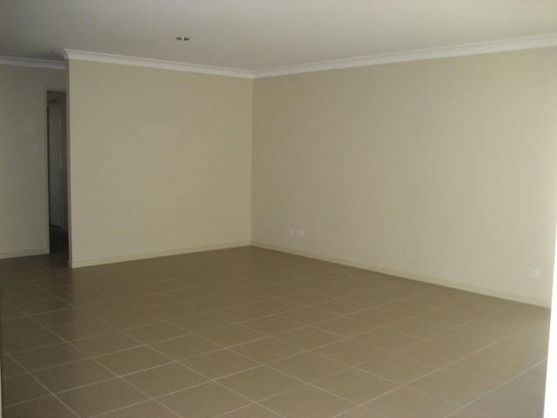 34 Station Street, Helidon QLD 4344