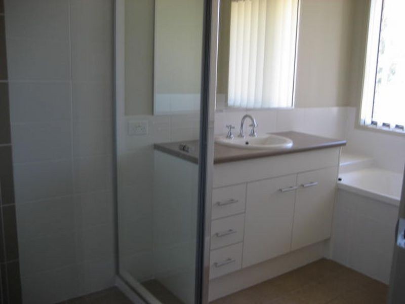 34 Station Street, Helidon QLD 4344