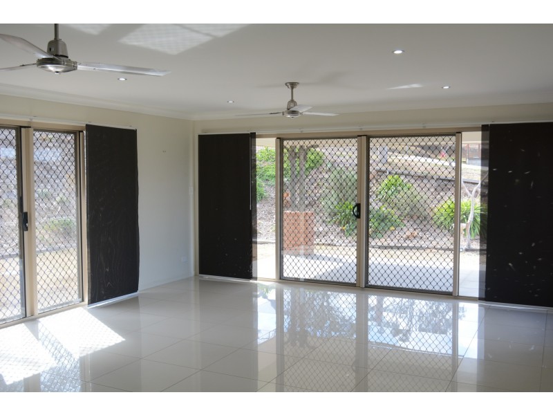 7 Wodalla Court, Hodgson Vale QLD 4352