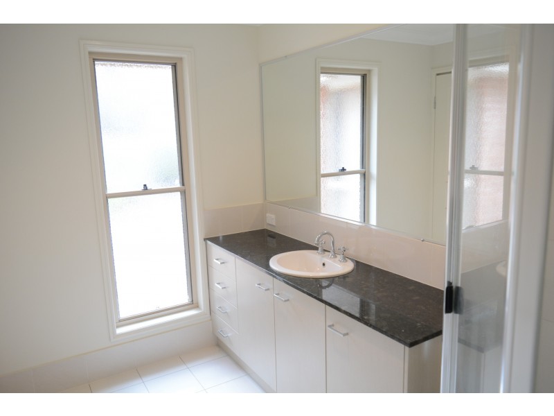 7 Wodalla Court, Hodgson Vale QLD 4352