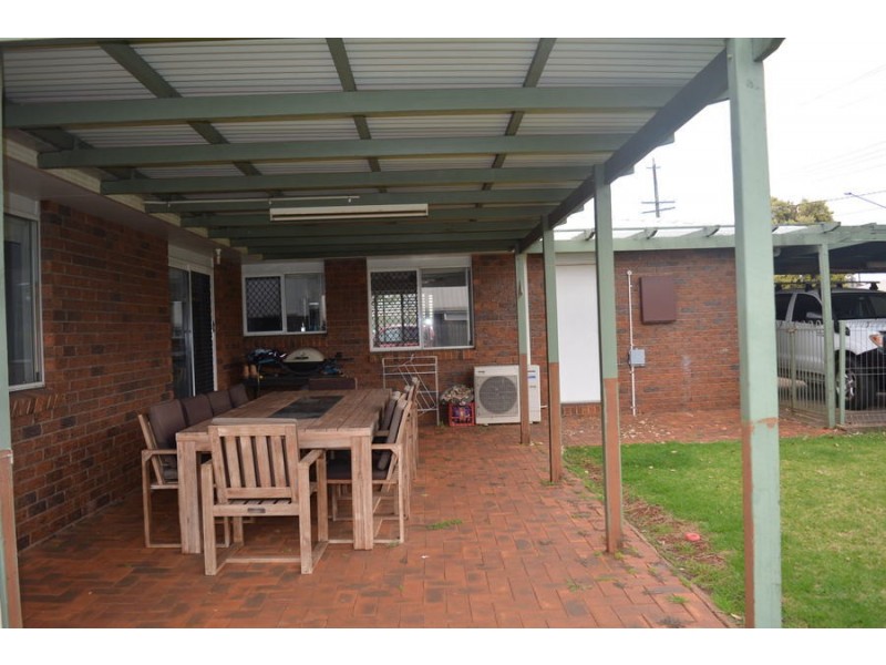 2A Bond Court, Darling Heights QLD 4350