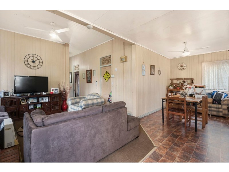 31 Helen Street, Newtown QLD 4350