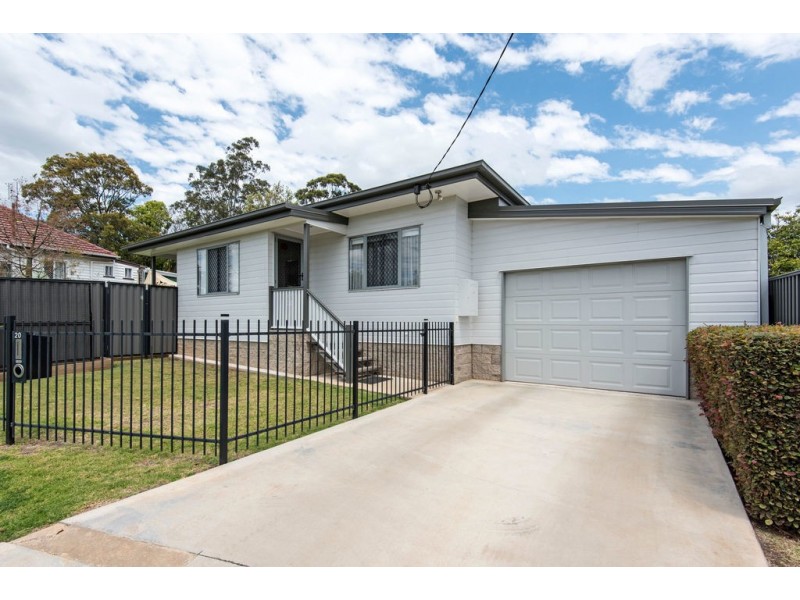 20 Munro Street, Harlaxton QLD 4350