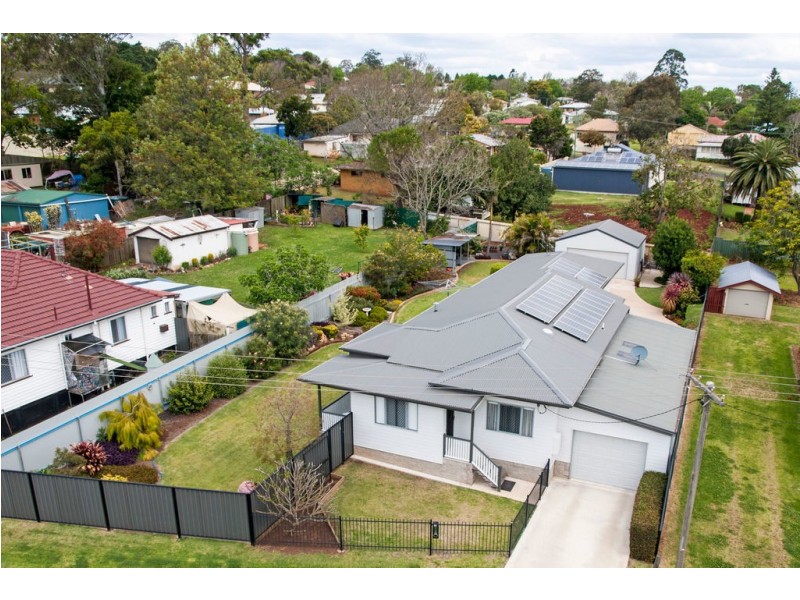 20 Munro Street, Harlaxton QLD 4350